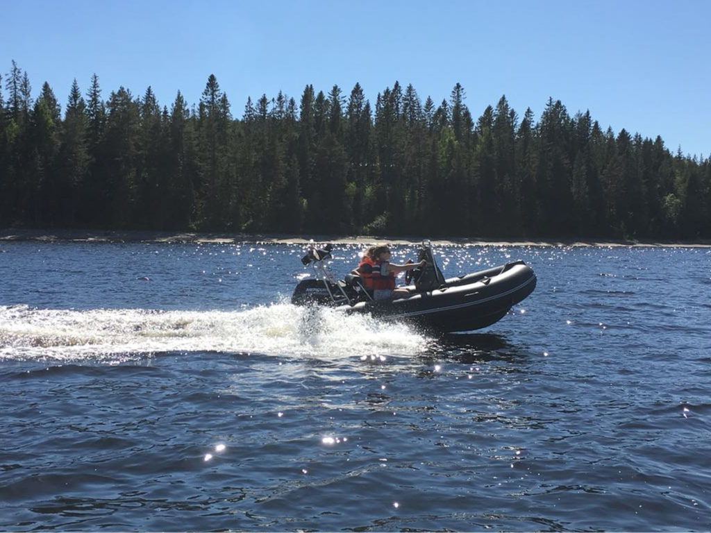 BrobergSweden – Båtgolv, gummibåtar och båttillbehör