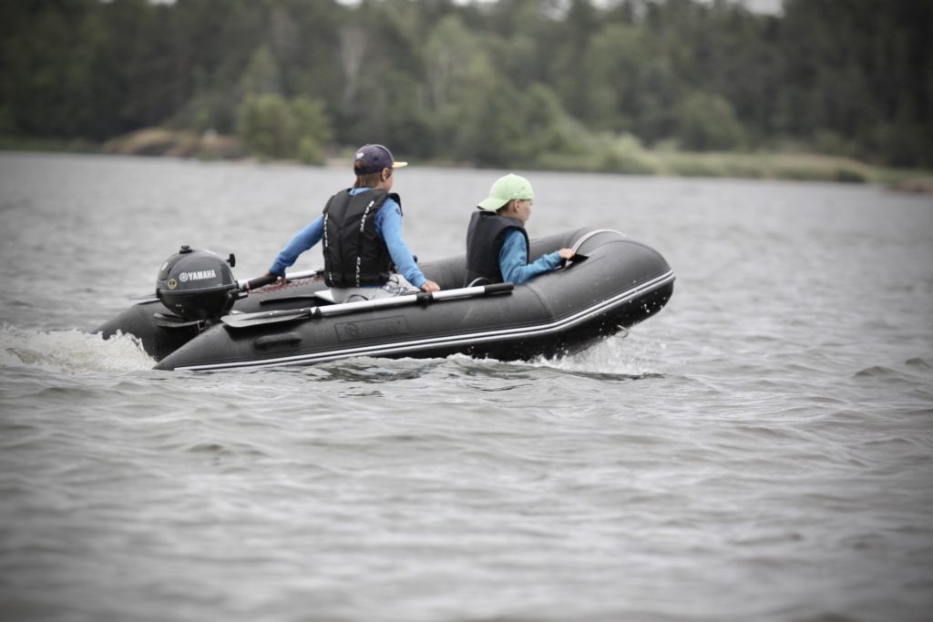 BrobergSweden – Båtgolv, gummibåtar och båttillbehör